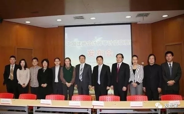 1559269368110879.jpg 640.webp.jpg